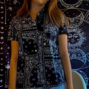 Black patterned multi-gender top